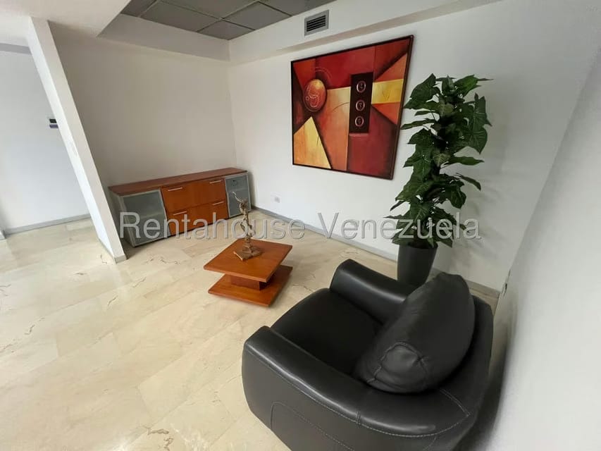 Comercial (Oficina) en Alquiler en Las Mercedes, Distrito Metropolitano - 2