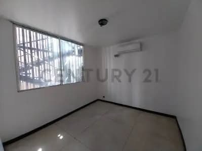 Oficina en obra gris en Alquiler en El Rosal - 2