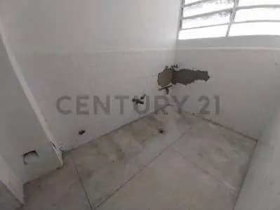 Oficina en obra gris en Alquiler en El Rosal - 5