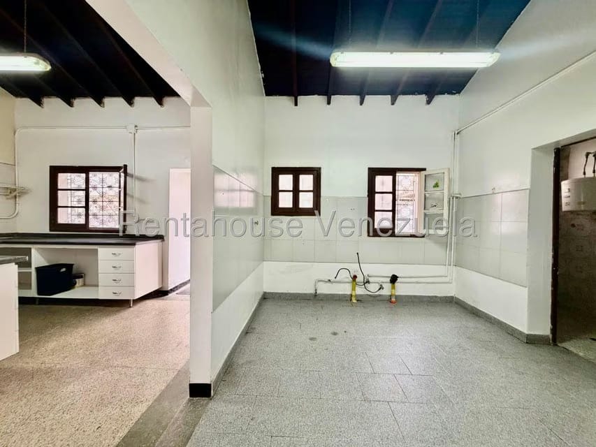 Comercial (Oficina) en Alquiler en Las Acacias, Distrito Metropolitano - 11