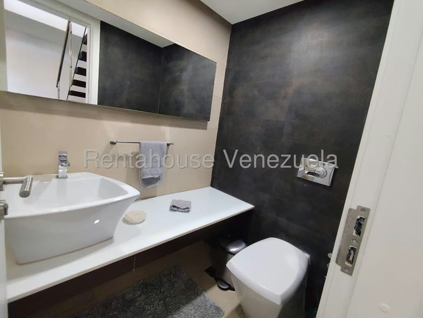 Apartamento (1 Nivel) en Venta en Playa Moreno, Nueva Esparta - 12