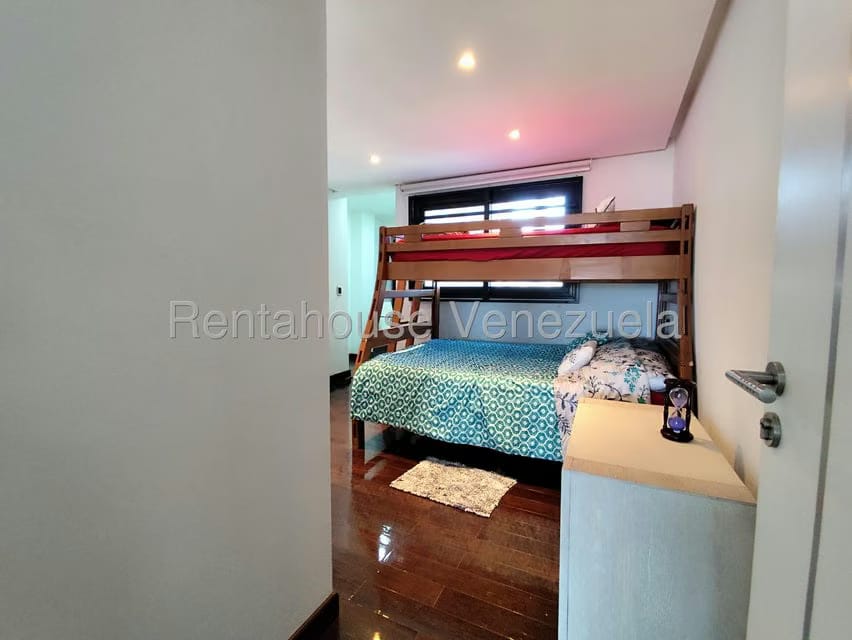 Apartamento (1 Nivel) en Venta en Playa Moreno, Nueva Esparta - 32