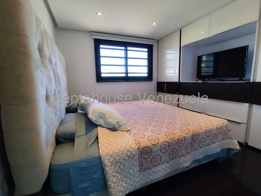 Apartamento (1 Nivel) en Venta en Playa Moreno, Nueva Esparta - 36