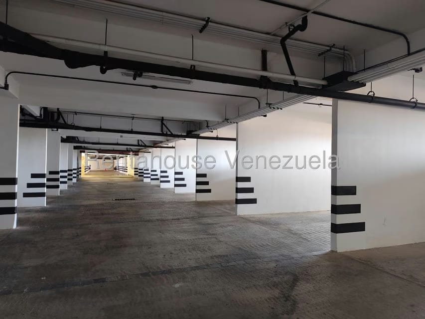 Apartamento (1 Nivel) en Venta en Playa Moreno, Nueva Esparta - 41