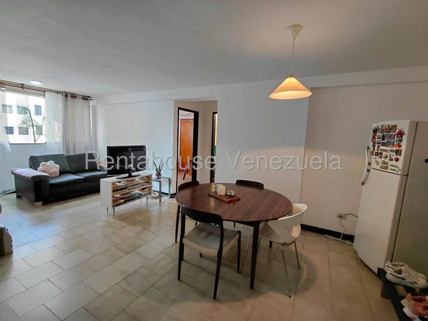 Apartamento (1 Nivel) en Venta en Guaicay, Distrito Metropolitano - 11