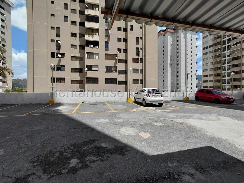 Apartamento (1 Nivel) en Venta en Guaicay, Distrito Metropolitano - 3