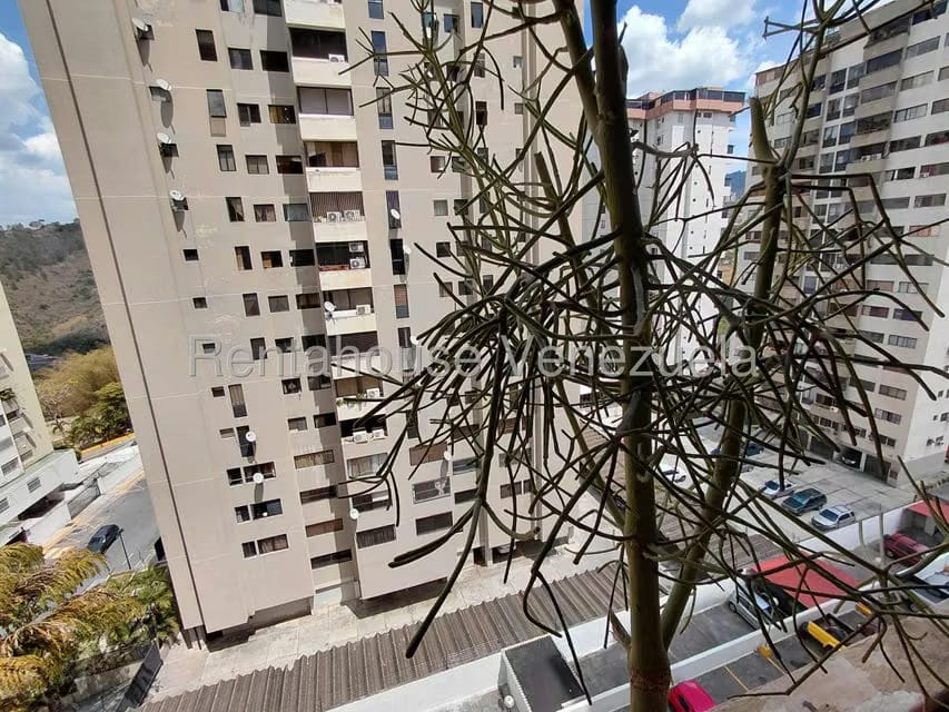 Apartamento (1 Nivel) en Venta en Guaicay, Distrito Metropolitano - 8