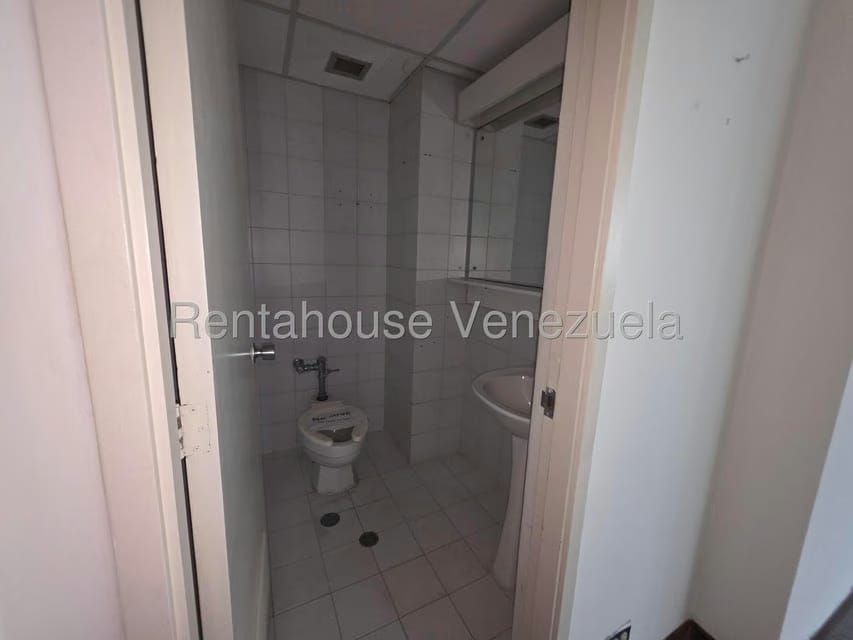 Comercial (Oficina) en Venta en El Rosal, Distrito Metropolitano - 20