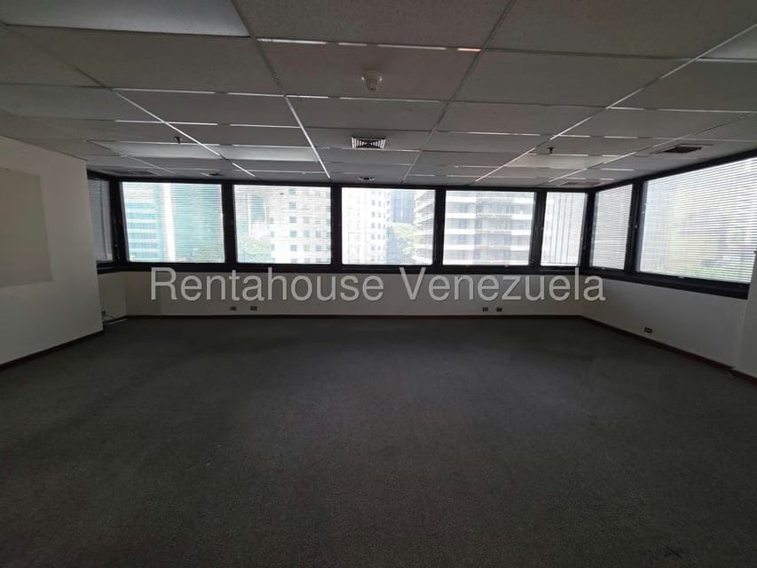 Comercial (Oficina) en Venta en El Rosal, Distrito Metropolitano - 6