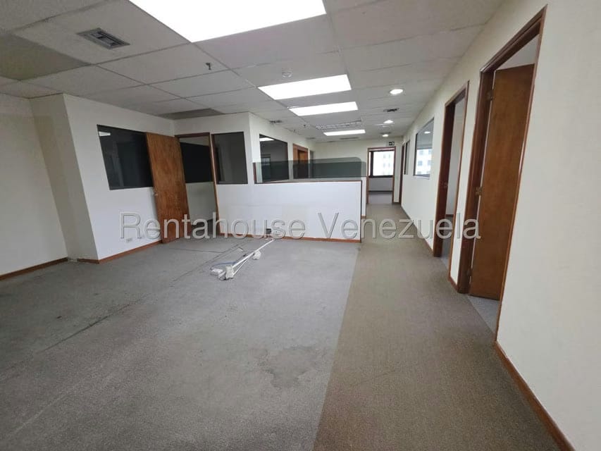 Comercial (Oficina) en Venta en El Rosal, Distrito Metropolitano - 8