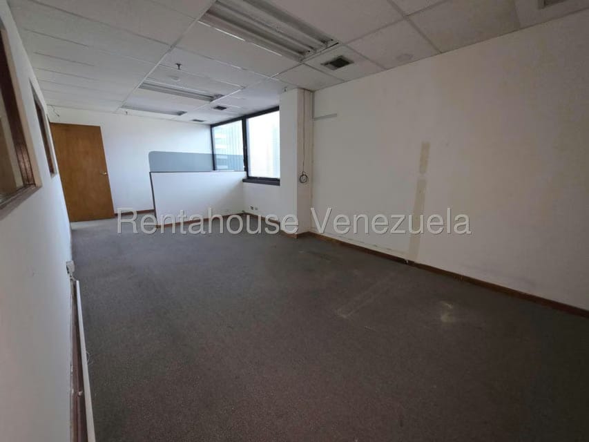 Comercial (Oficina) en Venta en El Rosal, Distrito Metropolitano - 9