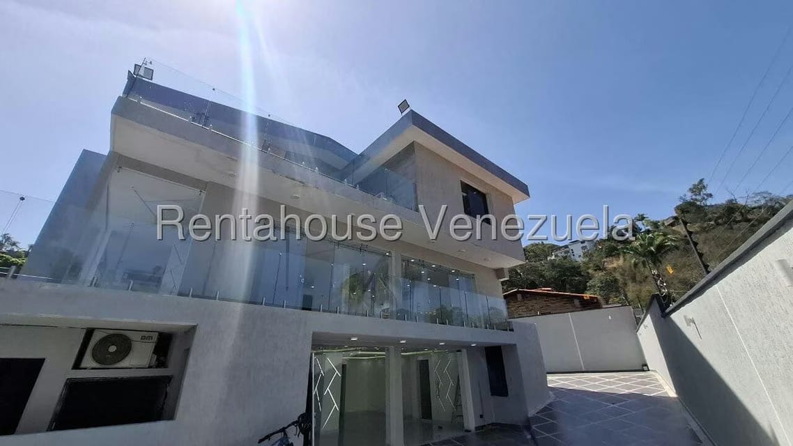 Casa (Multipes Niveles) en Venta en Macaracuay, Distrito Metropolitano