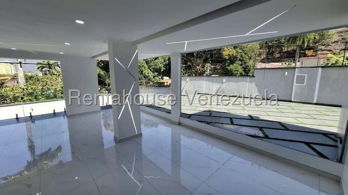 Casa (Multipes Niveles) en Venta en Macaracuay, Distrito Metropolitano - 13