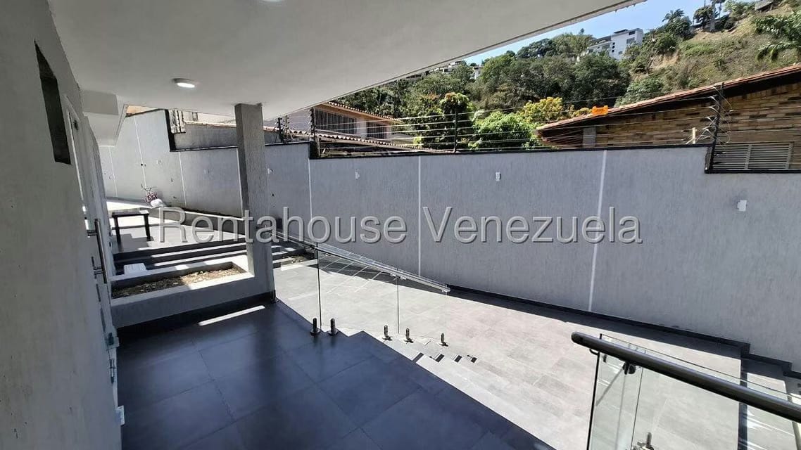 Casa (Multipes Niveles) en Venta en Macaracuay, Distrito Metropolitano - 15
