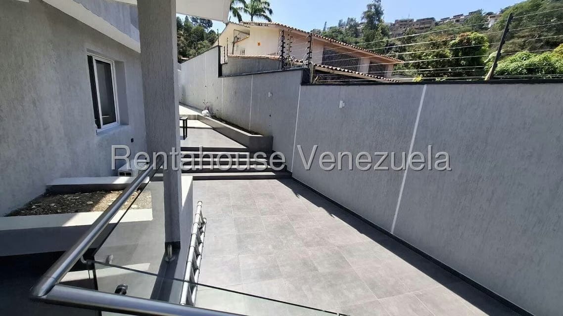 Casa (Multipes Niveles) en Venta en Macaracuay, Distrito Metropolitano - 18