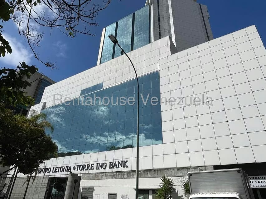 Comercial (Local Comercial) en Alquiler en La Castellana, Distrito Metropolitano - 14