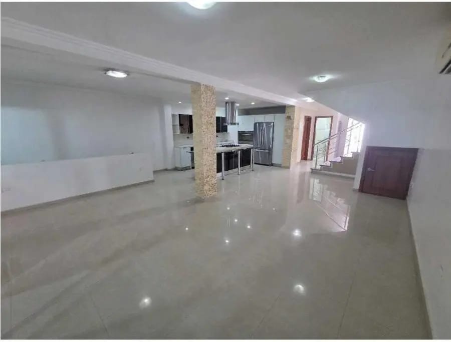 Casa en Alquiler en Mañongo Valencia - 9