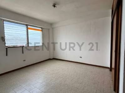 ApartaDúo: ¡Dos Estudios en Una Unidad! - 8