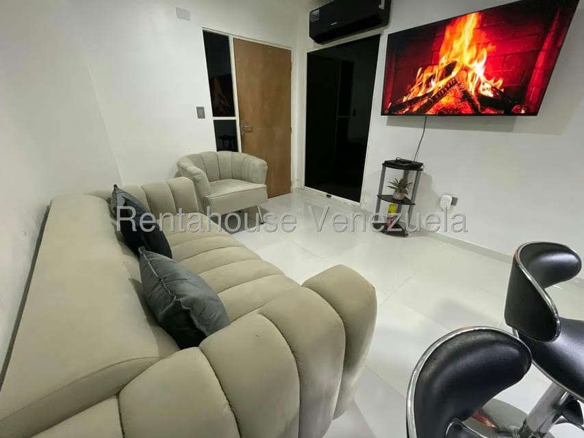 Apartamento (1 Nivel) en Venta en La Esmeralda, Carabobo - 4