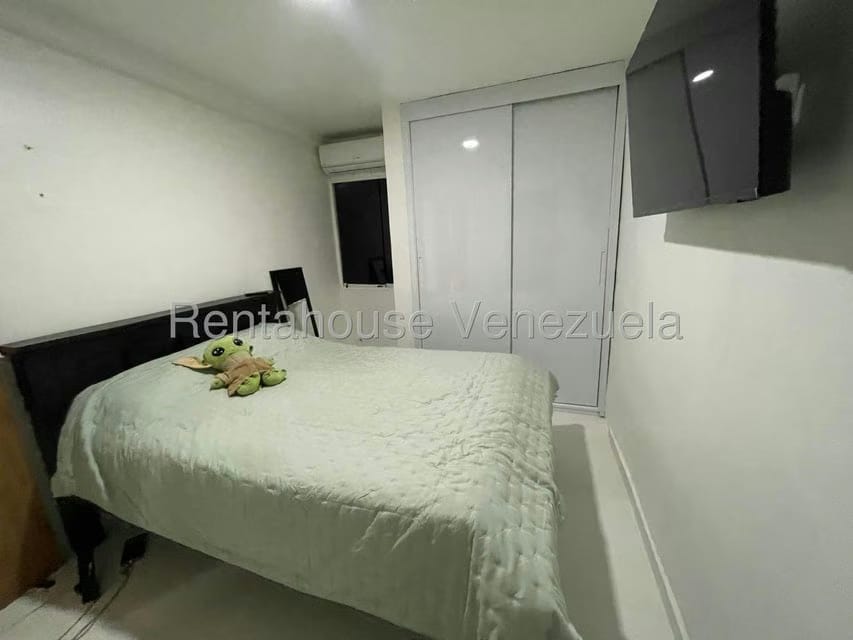Apartamento (1 Nivel) en Venta en La Esmeralda, Carabobo - 10