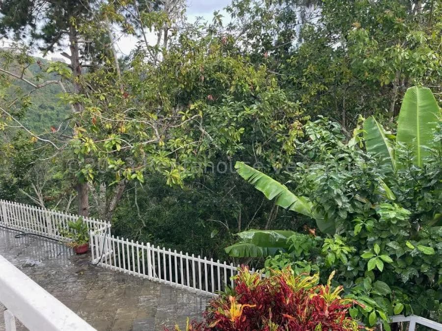 Casa en Venta en La Lagunita Country Club Caracas - 16