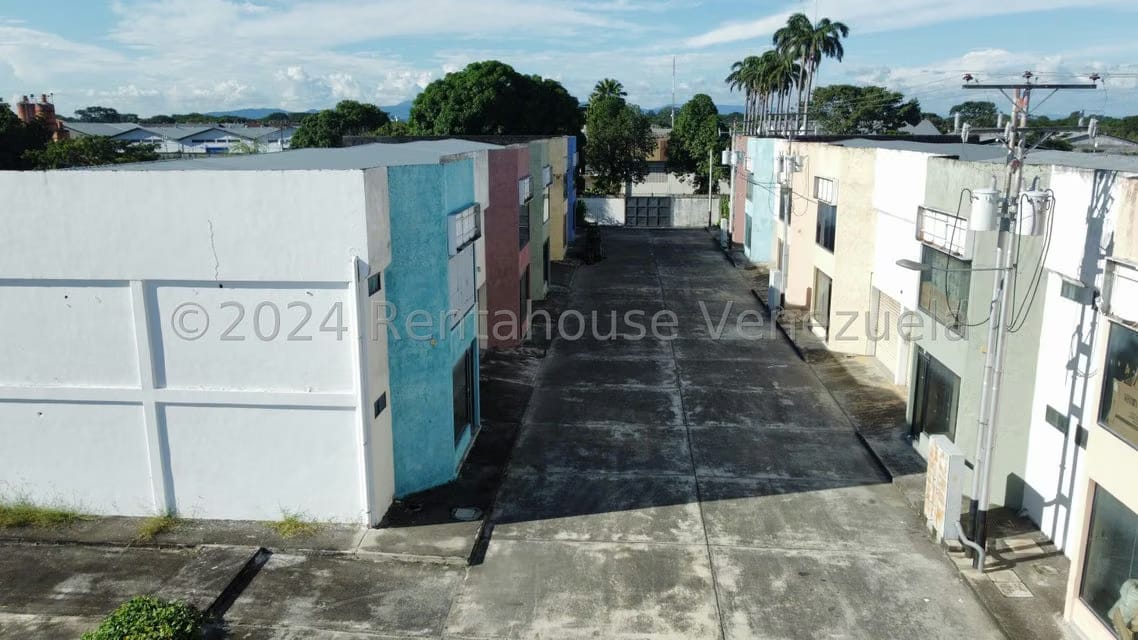 Comercial (Galpon - Deposito) en Venta en Centro, Portuguesa - 2