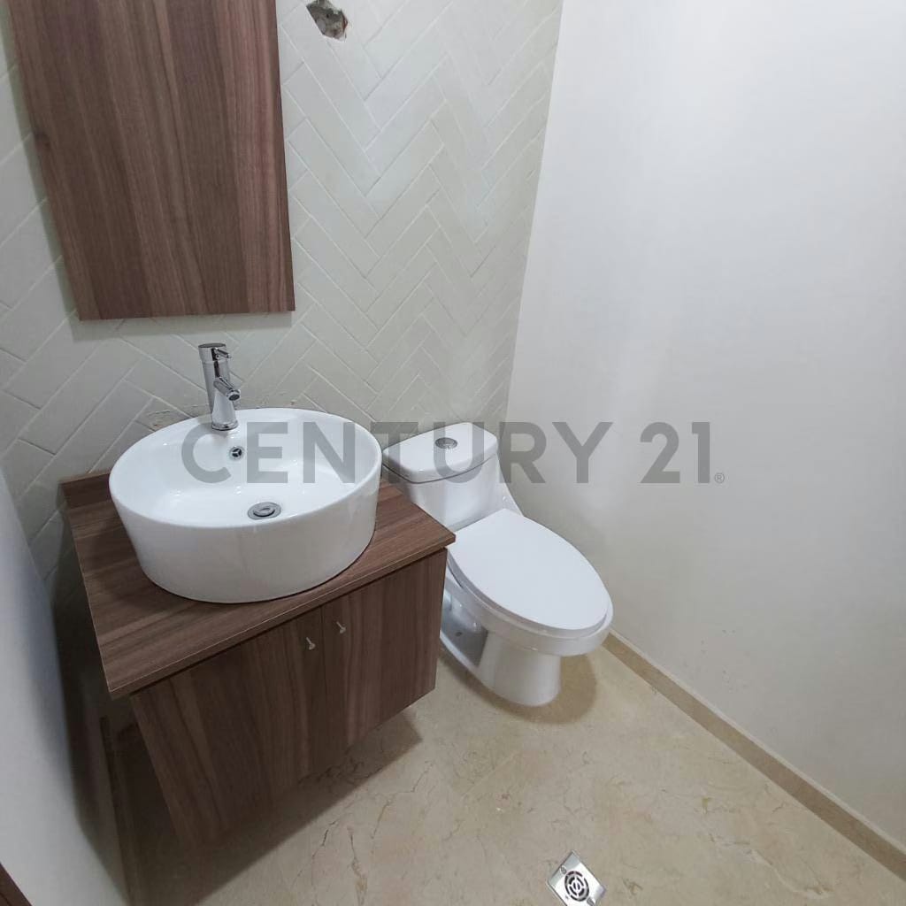 TORRE ALTUS, Av 3E / 5 de Julio Planta y Pozo - 3