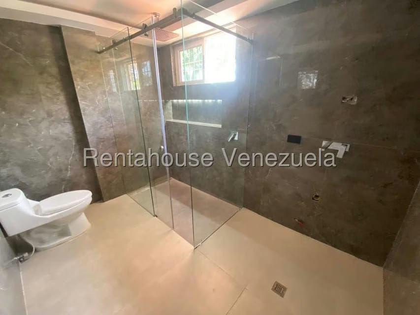 Casa (Duplex) en Venta en La Rosaleda, Lara - 20