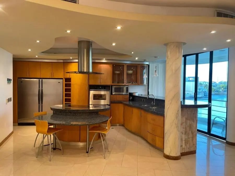 Casa en Alquiler en Lechería - 8