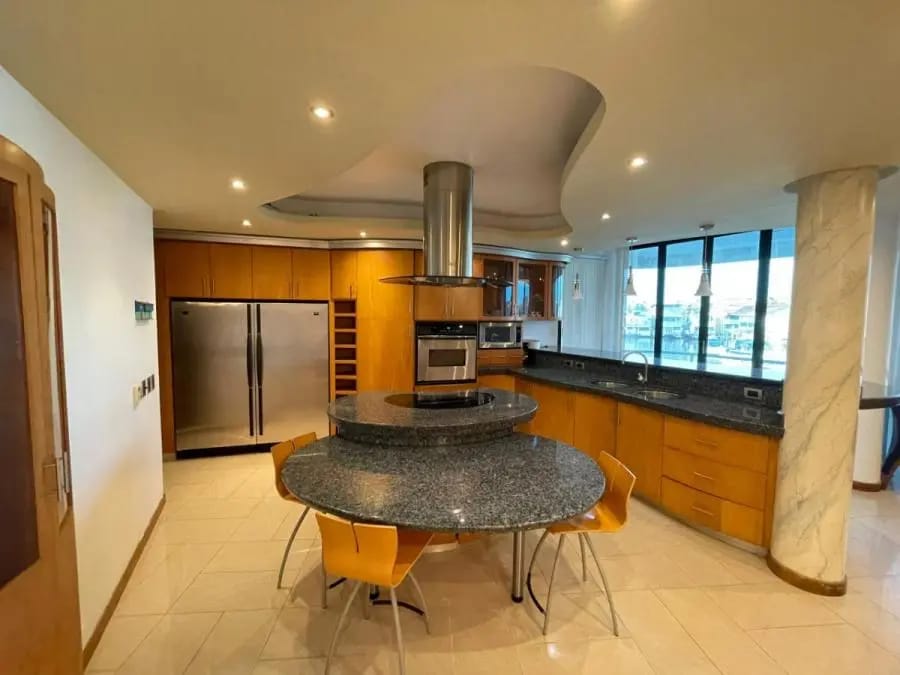 Casa en Alquiler en Lechería - 10