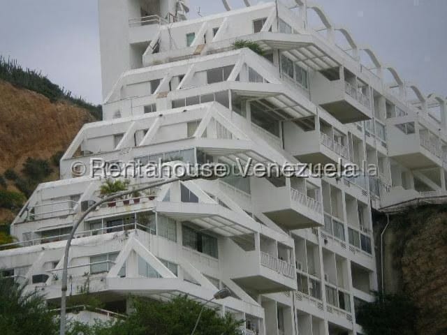 Apartamento (Duplex) en Alquiler en Cerro El Morro, Anzoategui