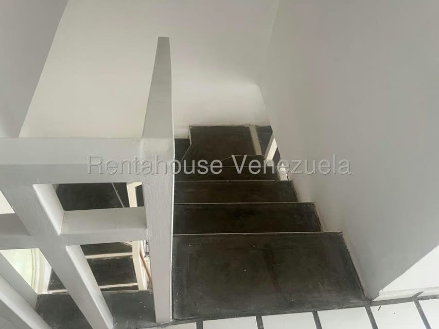 Apartamento (Duplex) en Alquiler en Cerro El Morro, Anzoategui - 11