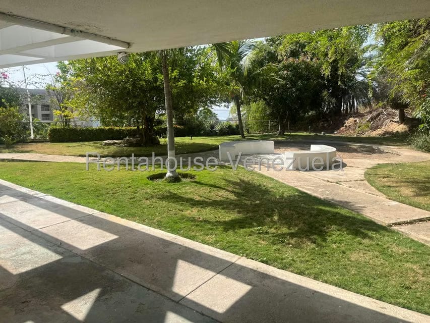 Apartamento (Duplex) en Alquiler en Cerro El Morro, Anzoategui - 12