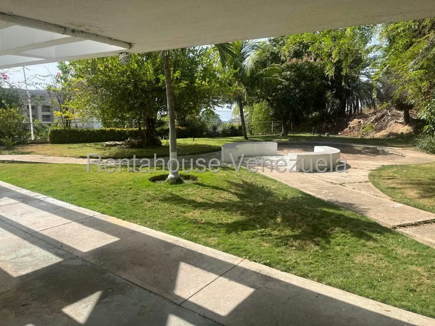 Apartamento (Duplex) en Alquiler en Cerro El Morro, Anzoategui - 12